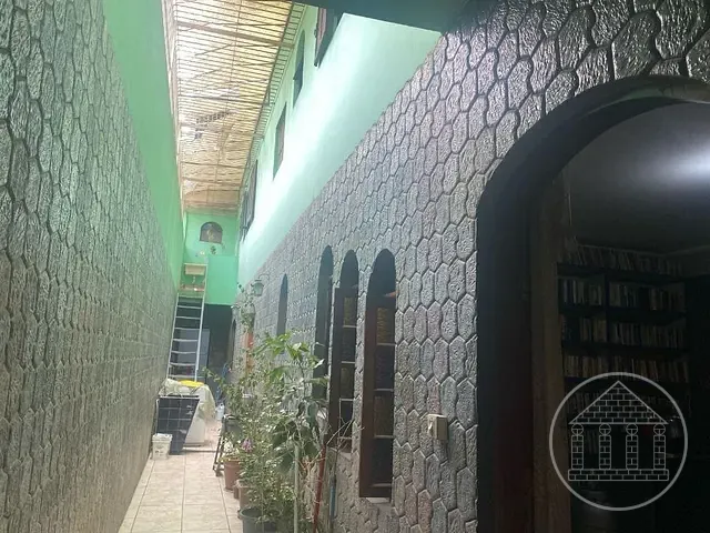 Sobrado com 161m², à venda, no bairro Balneário São José em São Paulo