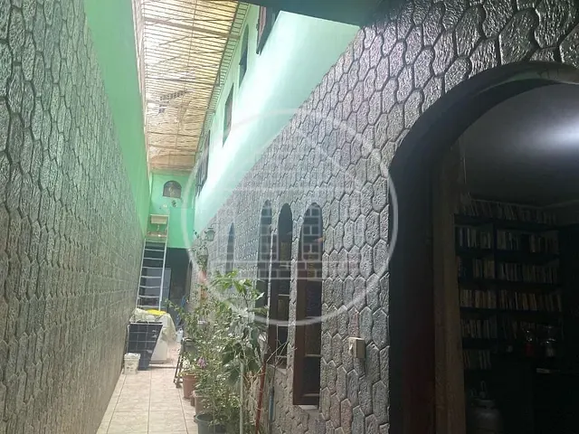 Sobrado com 161m², à venda, no bairro Balneário São José em São Paulo