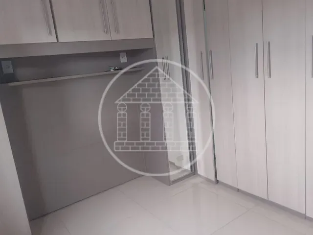 Sobrado com 250m² 3 quartos e 2 banheiros, à venda, no bairro Parque Alto do Rio Bonito em São Paulo