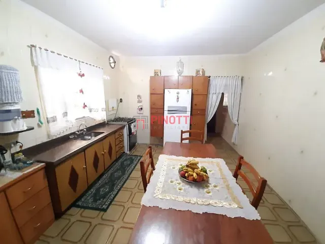 Sobrado 5 quartos e 5 banheiros, à venda, no bairro Dos Casa em São Bernardo do Campo