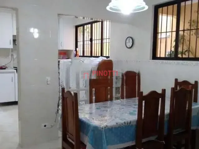 Sobrado 4 quartos e 2 banheiros, à venda, no bairro Assunção em São Bernardo do Campo
