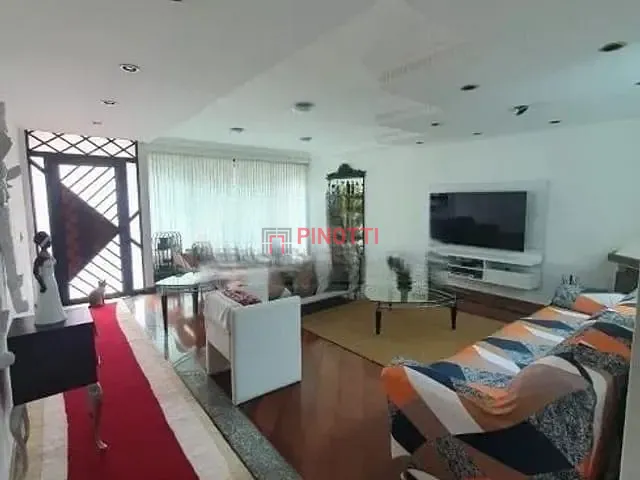Sobrado 4 quartos e 6 banheiros, à venda, no bairro Jardim do Mar em São Bernardo do Campo