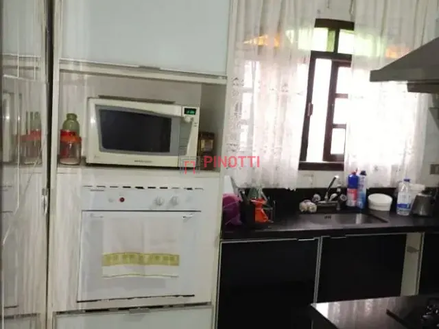 Sobrado 5 quartos e 4 banheiros, à venda, no bairro Nova Petrópolis em São Bernardo do Campo