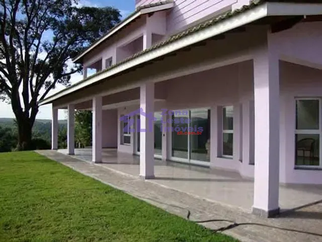 Sobrado com 2700m² 4 quartos e 3 banheiros, à venda, no bairro Morro Verde em Bragança Paulista