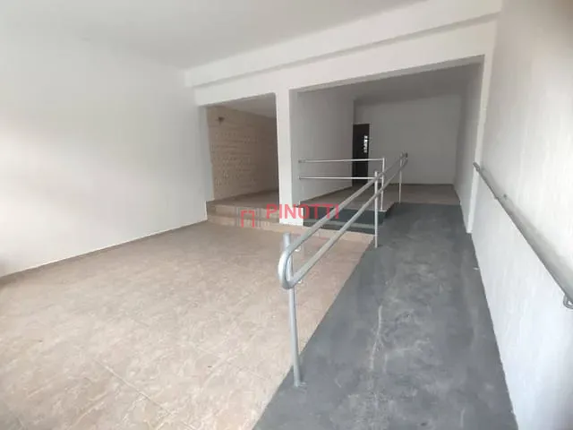 Sobrado 3 quartos e 5 banheiros, para alugar, no bairro Jardim do Mar em São Bernardo do Campo