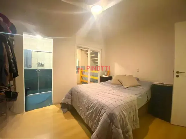 Sobrado 3 quartos e 3 banheiros, à venda, no bairro Santa Terezinha em São Bernardo do Campo