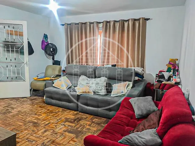 Sobrado com 125m² 3 quartos e 1 banheiro, à venda, no bairro Jardim das Imbuias em São Paulo
