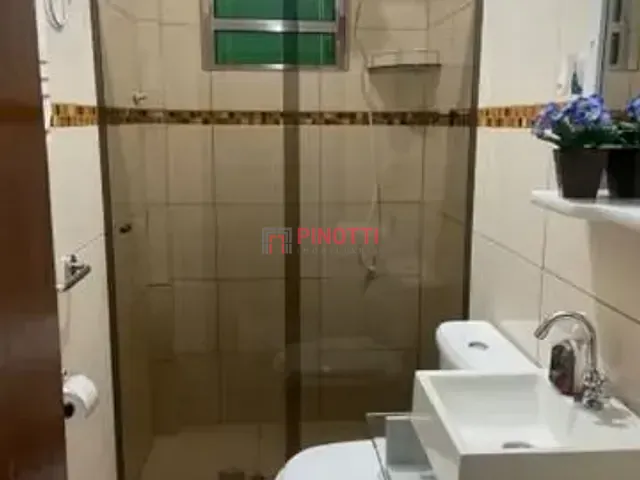 Sobrado 3 quartos e 2 banheiros, à venda, no bairro Batistini em São Bernardo do Campo