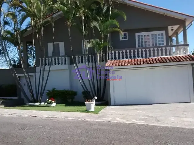 Sobrado com 900m² 4 quartos e 8 banheiros, à venda, no bairro Centro em Mogi das Cruzes