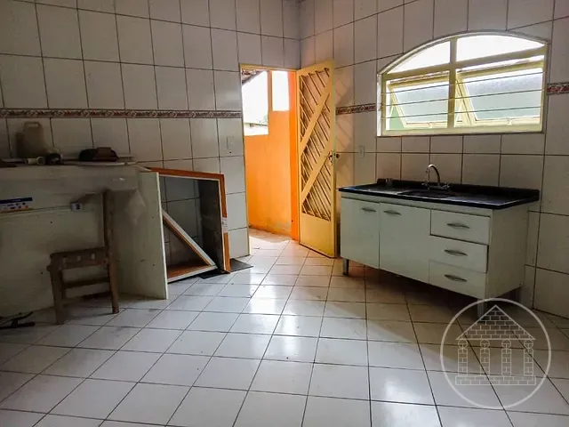 Sobrado com 250m² 5 quartos e 4 banheiros, à venda, no bairro Jardim Santa Fé (Zona Sul) em São Paulo