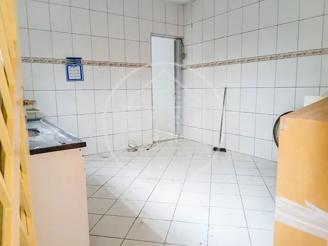 Sobrado com 250m² 5 quartos e 4 banheiros, à venda, no bairro Jardim Santa Fé (Zona Sul) em São Paulo