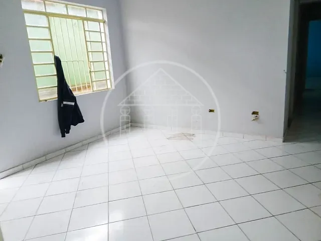 Sobrado com 250m² 5 quartos e 4 banheiros, à venda, no bairro Jardim Santa Fé (Zona Sul) em São Paulo