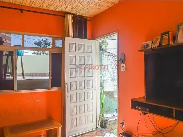 Sobrado 2 quartos e 1 banheiro, à venda, no bairro Vila Baeta Neves em São Bernardo do Campo