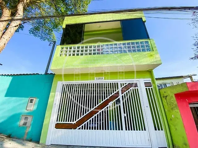 Sobrado com 135m² 3 quartos e 2 banheiros, à venda, no bairro Jardim Beatriz em São Paulo