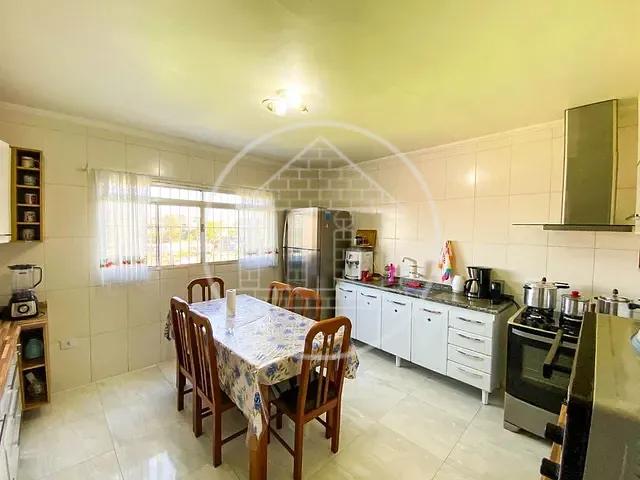 Sobrado com 135m² 3 quartos e 2 banheiros, à venda, no bairro Jardim Beatriz em São Paulo