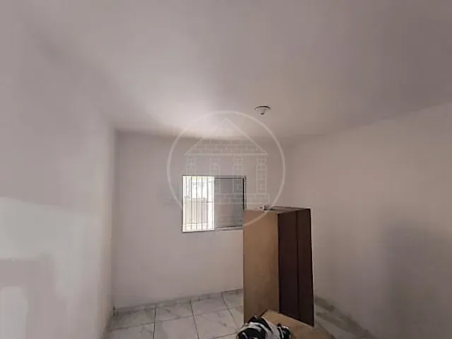 Sobrado com 120m² 2 quartos e 2 banheiros, à venda, no bairro Jardim Santa Cruz (Campo Grande) em São Paulo