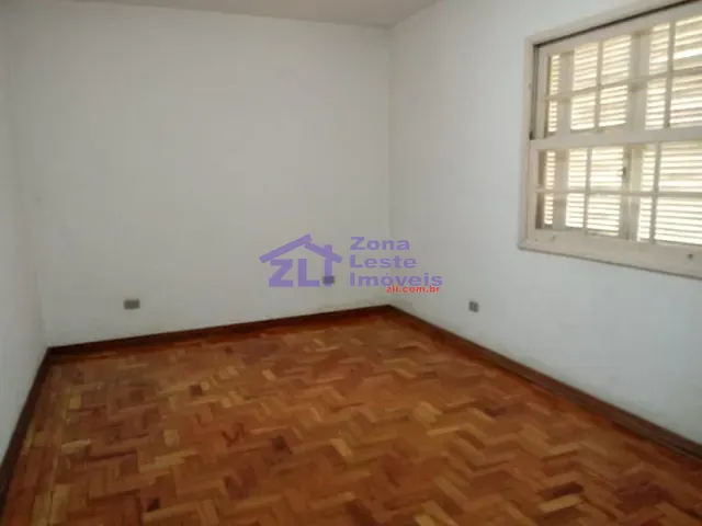 Sobrado com 240m² 3 quartos e 2 banheiros, à venda ou para alugar, no bairro Vila Gomes Cardim em São Paulo