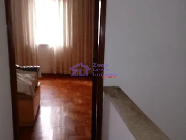 Sobrado com 240m² 3 quartos e 2 banheiros, à venda ou para alugar, no bairro Vila Gomes Cardim em São Paulo