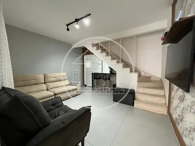 Sobrado com 125m² 3 quartos e 2 banheiros, à venda, no bairro Vila Romano em São Paulo