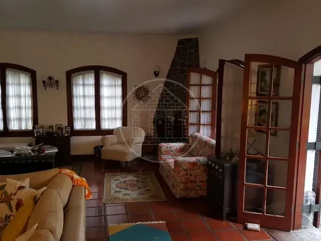 Sobrado com 608m² 3 quartos e 6 banheiros, à venda, no bairro Parque Alves de Lima em São Paulo