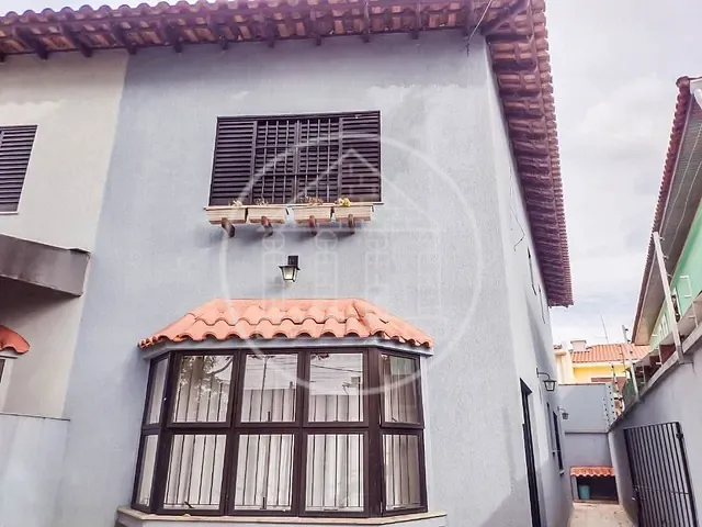 Sobrado com 194m² 3 quartos e 5 banheiros, à venda, no bairro Vila Campo Grande em São Paulo