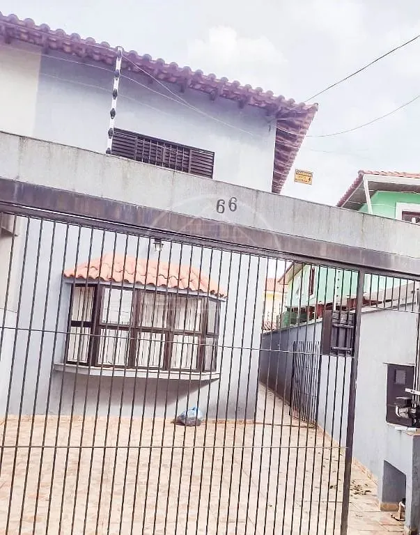 Sobrado, 3 quartos, 200 m² - Foto 1