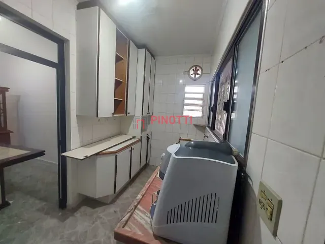 Sobrado 3 quartos e 2 banheiros, à venda, no bairro Nova Petrópolis em São Bernardo do Campo