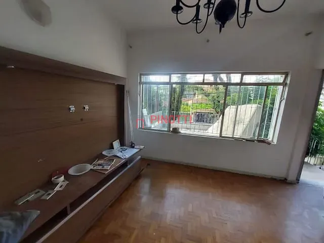 Sobrado 3 quartos e 2 banheiros, à venda, no bairro Nova Petrópolis em São Bernardo do Campo