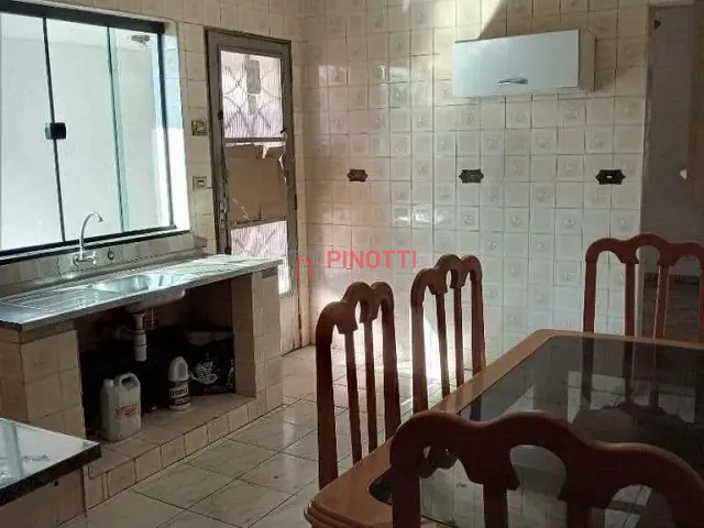 Sobrado 4 quartos e 4 banheiros, à venda, no bairro Paulicéia em São Bernardo do Campo