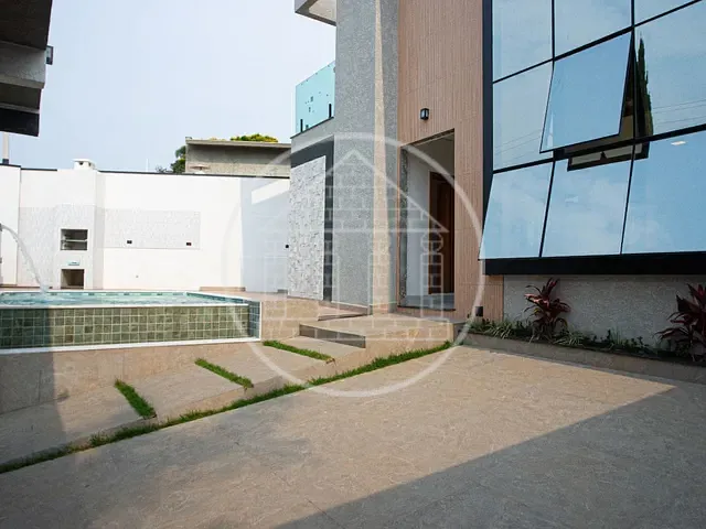 Sobrado com 253m², à venda, no bairro Jardim Jaraguá em Atibaia