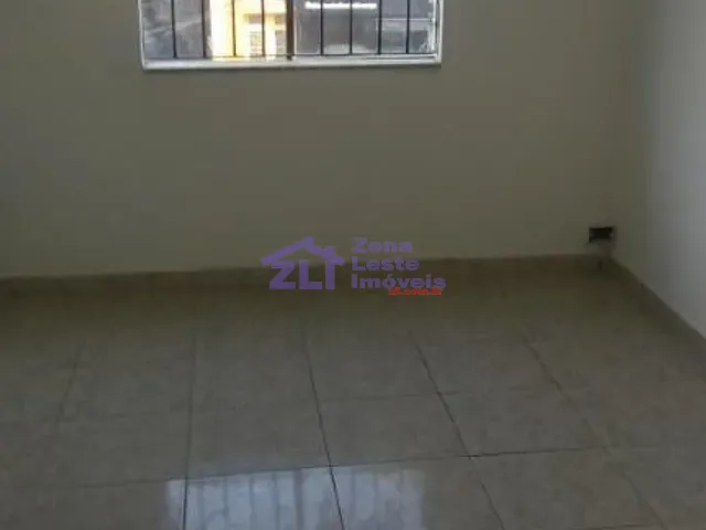 Sobrado com 120m², para alugar, no bairro Vila Gomes Cardim em São Paulo