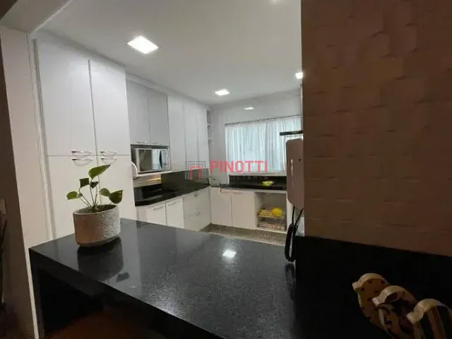 Sobrado 3 quartos e 5 banheiros, à venda, no bairro Anchieta em São Bernardo do Campo