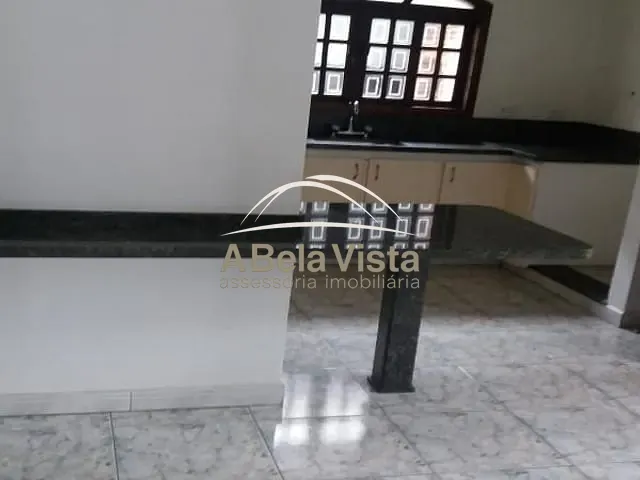 Sobrado com 125m² 3 quartos e 2 banheiros, à venda, no bairro Bela Vista em Osasco
