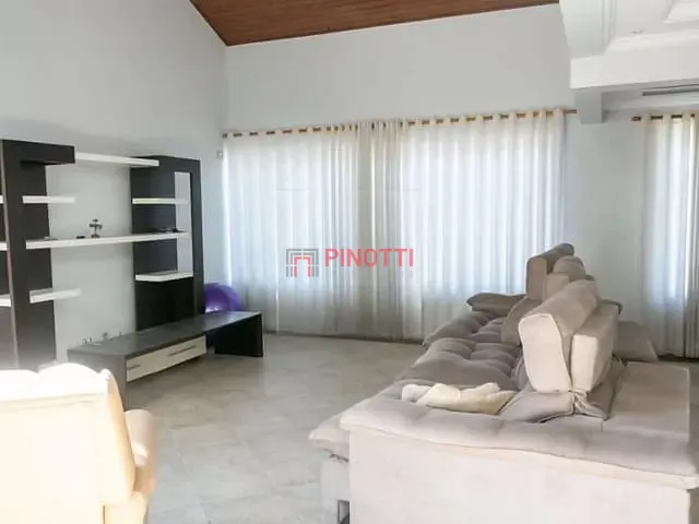 Sobrado 5 quartos e 4 banheiros, à venda, no bairro Jardim Nova Petrópolis em São Bernardo do Campo