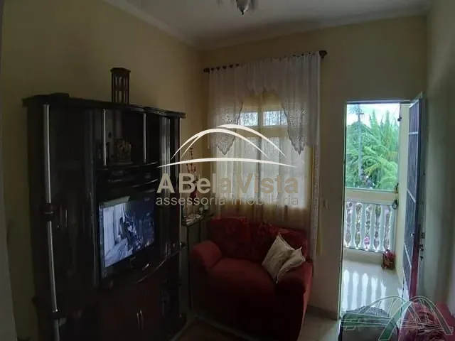 Sobrado com 125m² 2 quartos e 2 banheiros, à venda, no bairro Vila Appia Antica em Carapicuíba