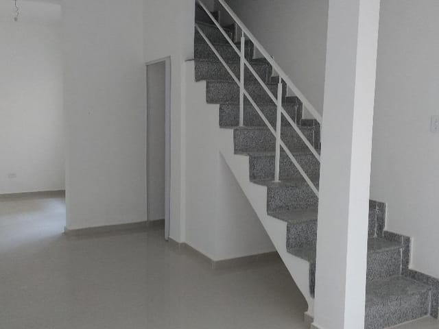 Foto do Sobrado - Sobrado com 2 dormitórios à venda, 65 m² por R$ 240.000,00 - Vila Pierina - São Paulo/SP | ZONA LESTE IMÓVEIS