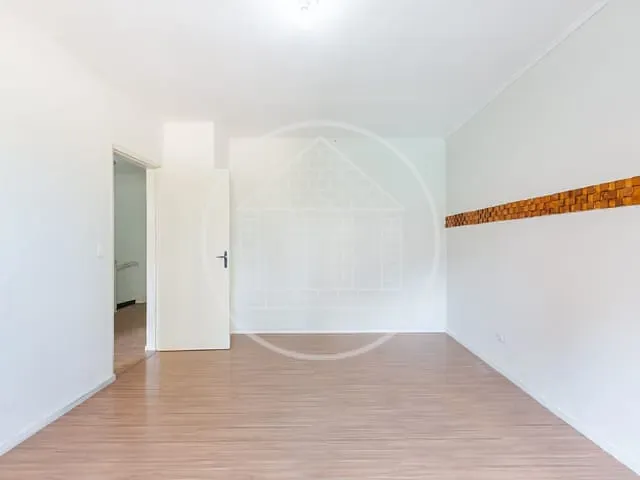 Sobrado com 220m², para alugar, no bairro Chácara Santo Antônio em São Paulo