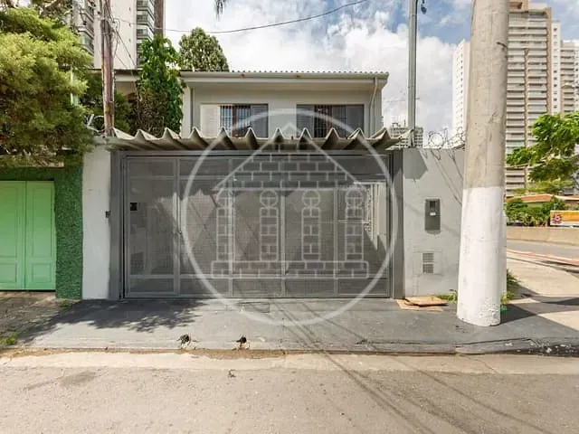 Sobrado com 220m², para alugar, no bairro Chácara Santo Antônio em São Paulo