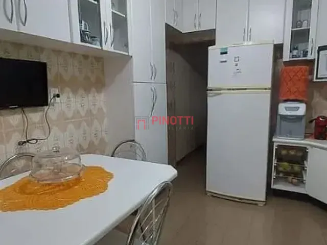 Sobrado 2 quartos e 2 banheiros, à venda, no bairro Baeta Neves em São Bernardo do Campo