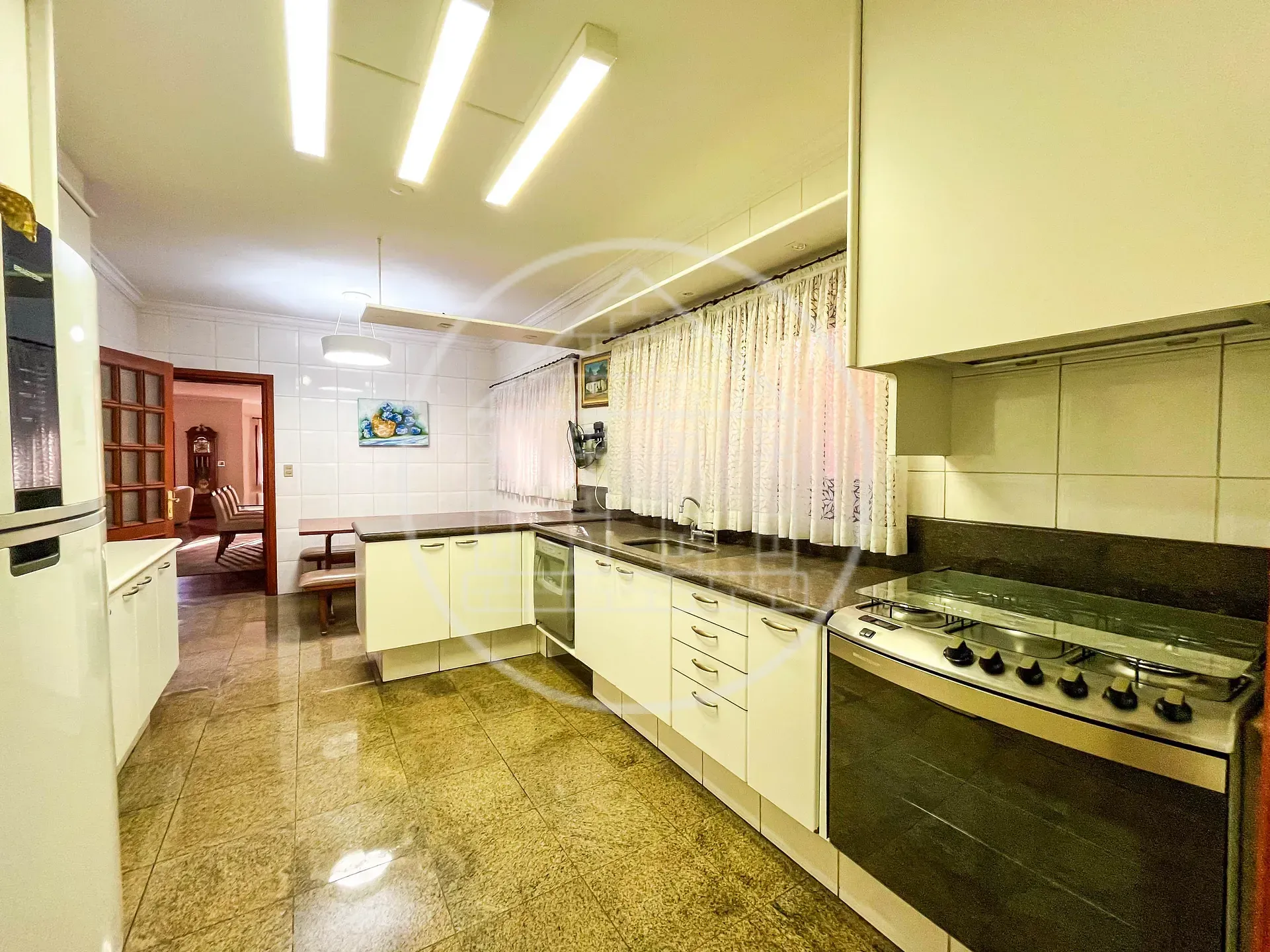 Sobrado, 4 quartos, 500 m² - Foto 4
