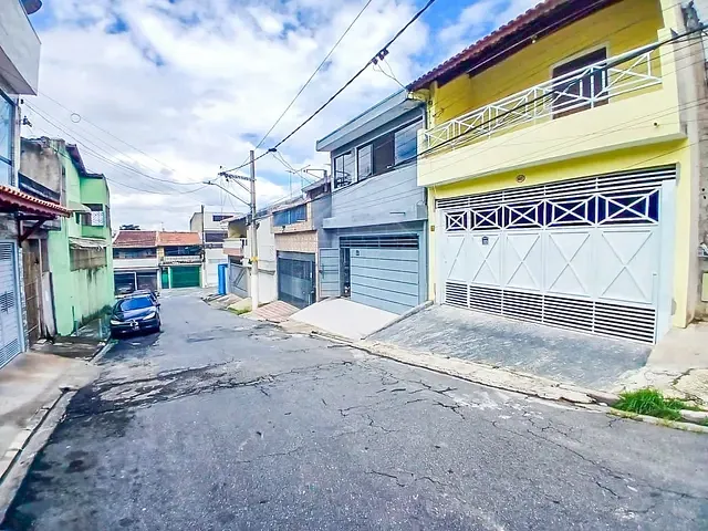 Sobrado com 135m² 3 quartos e 1 banheiro, à venda, no bairro Balneário São José em São Paulo