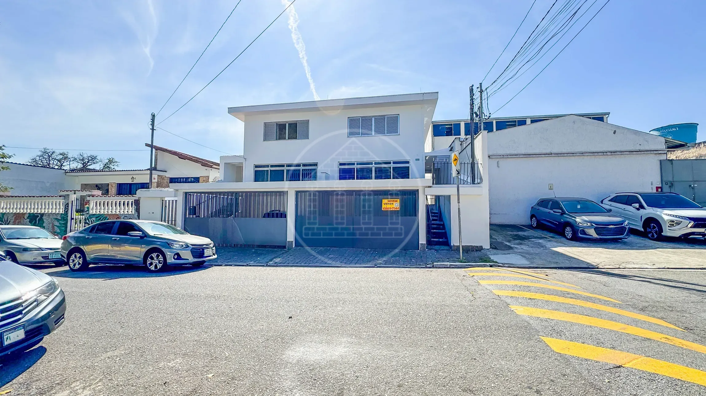Sobrado, 3 quartos, 179 m² - Foto 1