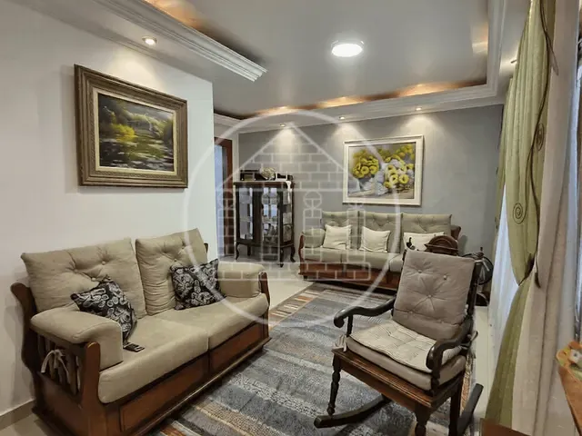 Sobrado com 125m² 4 quartos e 2 banheiros, à venda, no bairro Jardim Guanhembu em São Paulo