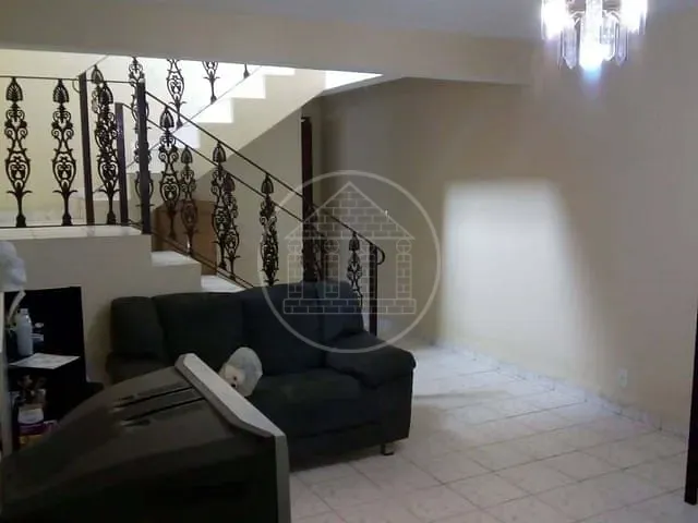 Sobrado com 125m² 2 quartos e 2 banheiros, à venda, no bairro Jardim dos Manacás em São Paulo