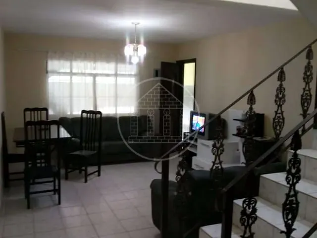 Sobrado com 125m² 2 quartos e 2 banheiros, à venda, no bairro Jardim dos Manacás em São Paulo