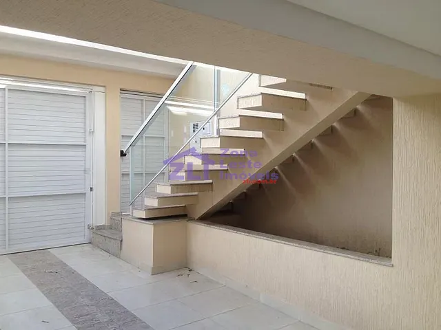 Sobrado com 250m² 3 quartos e 4 banheiros, à venda, no bairro Vila Bertioga em São Paulo