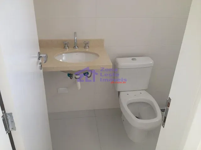 Sobrado com 250m² 3 quartos e 4 banheiros, à venda, no bairro Vila Bertioga em São Paulo