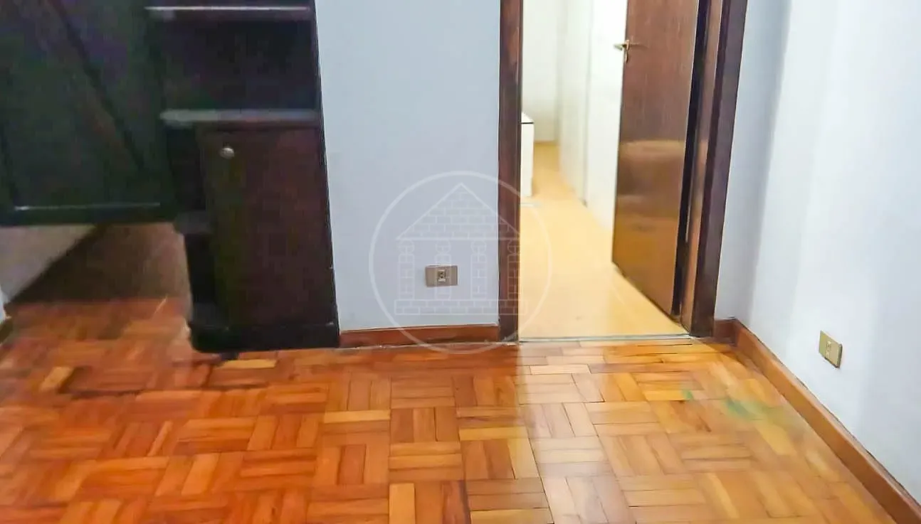 Sobrado, 1 quarto, 250 m² - Foto 8
