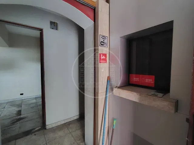 Sobrado com 250m² 12 quartos e 13 banheiros, para alugar, no bairro Santo Amaro em São Paulo