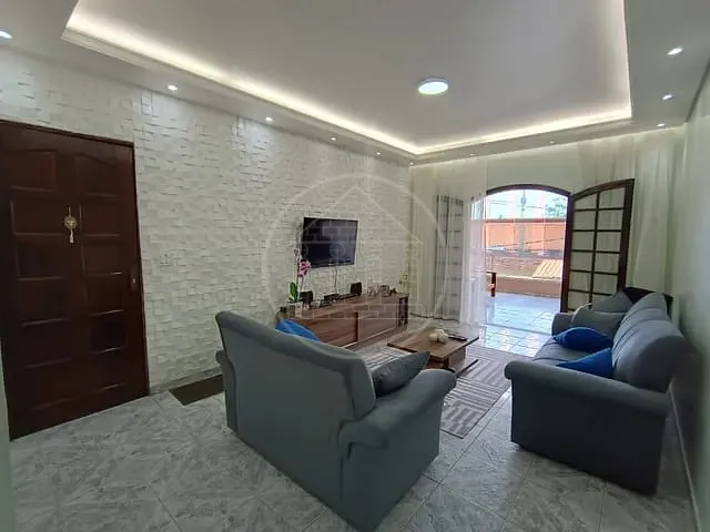 Sobrado com 125m² 3 quartos e 2 banheiros, à venda, no bairro Jardim Lucélia em São Paulo